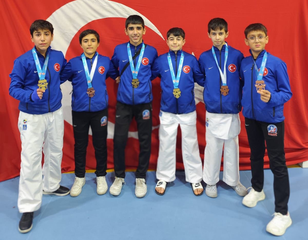 karate-derece-adana-3.jpg