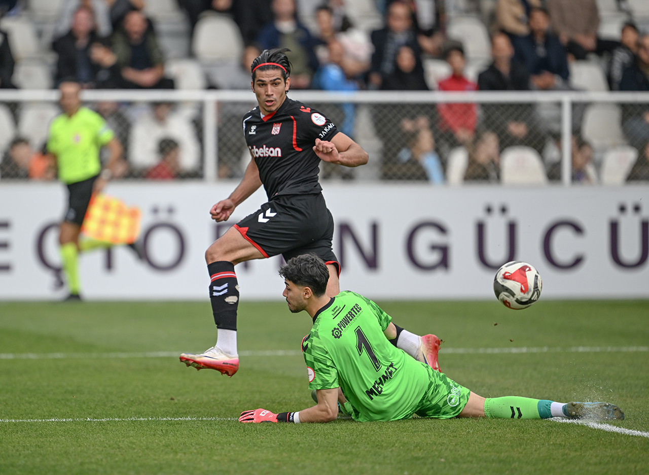 sivasspor-ankara-keciorengucu-randevu-1.jpg