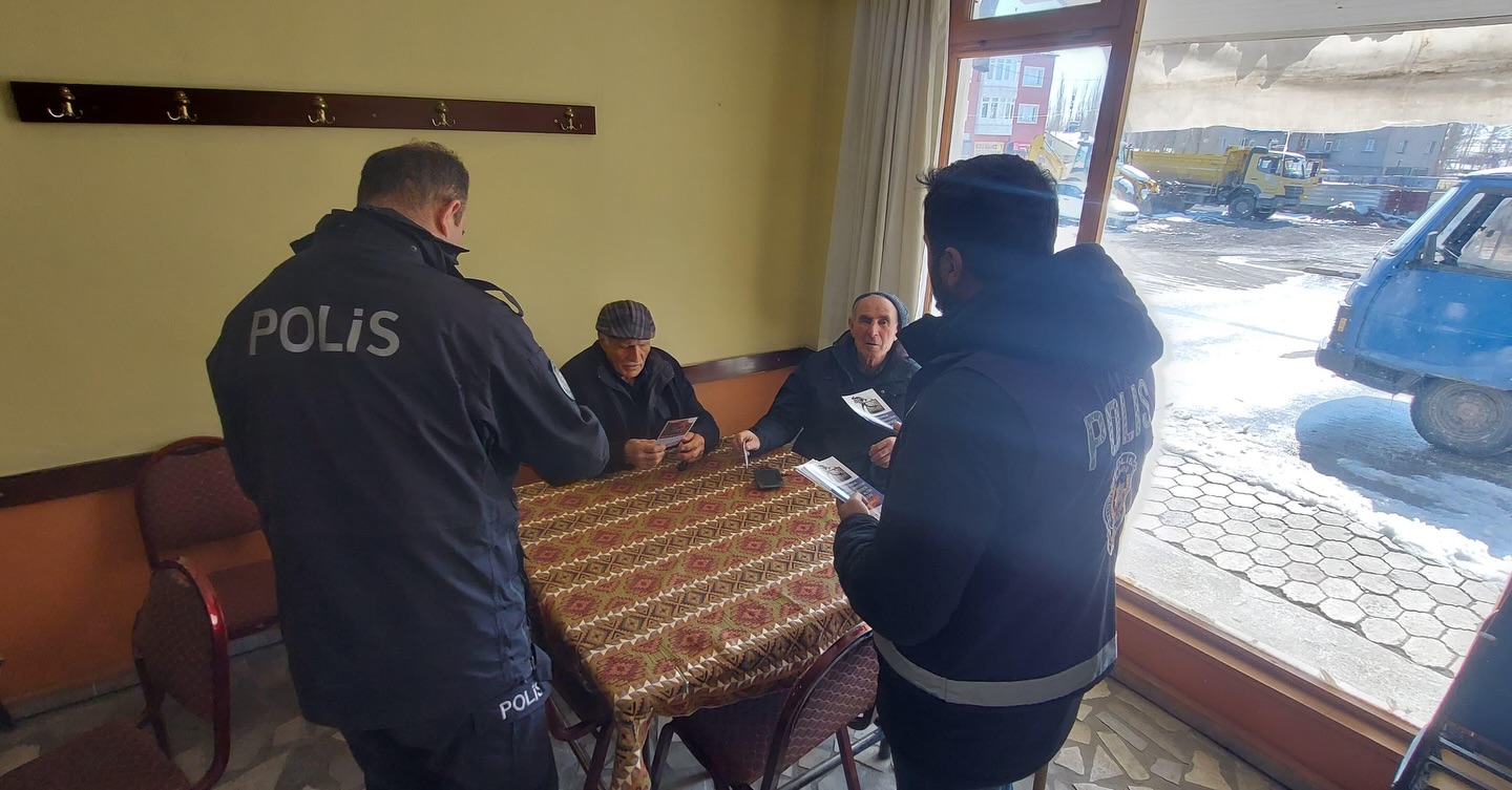 aa-20260310-40779402-40779400-ulasta-polisten-vatandas-ve-esnaflara-dolandiricilik-uyarisi.jpg