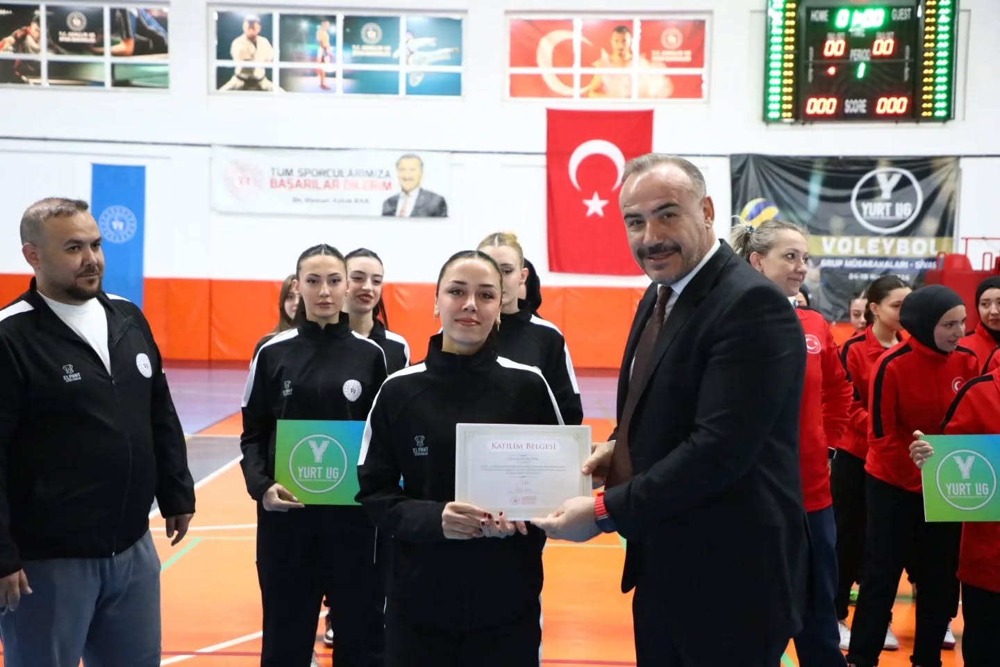 yurtlig-voleybol-acilis-2.jpg