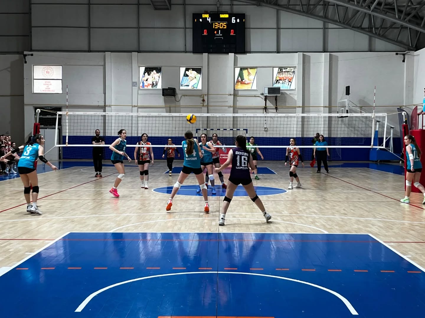 voleybol-grup-musabakalari-1.jpg