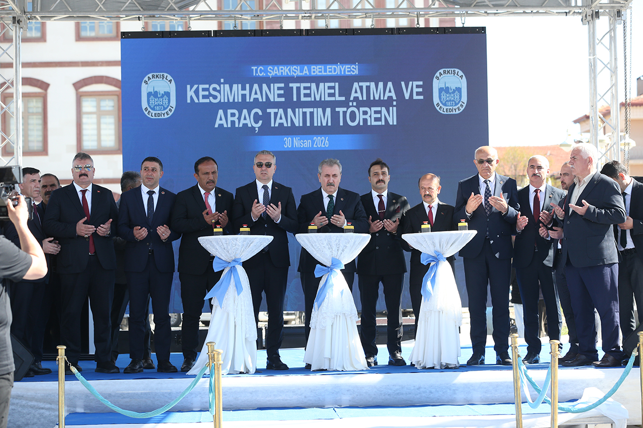 aa-20260430-41254325-41254321-bbp-genel-baskani-destici-sivasta-konustu.jpg
