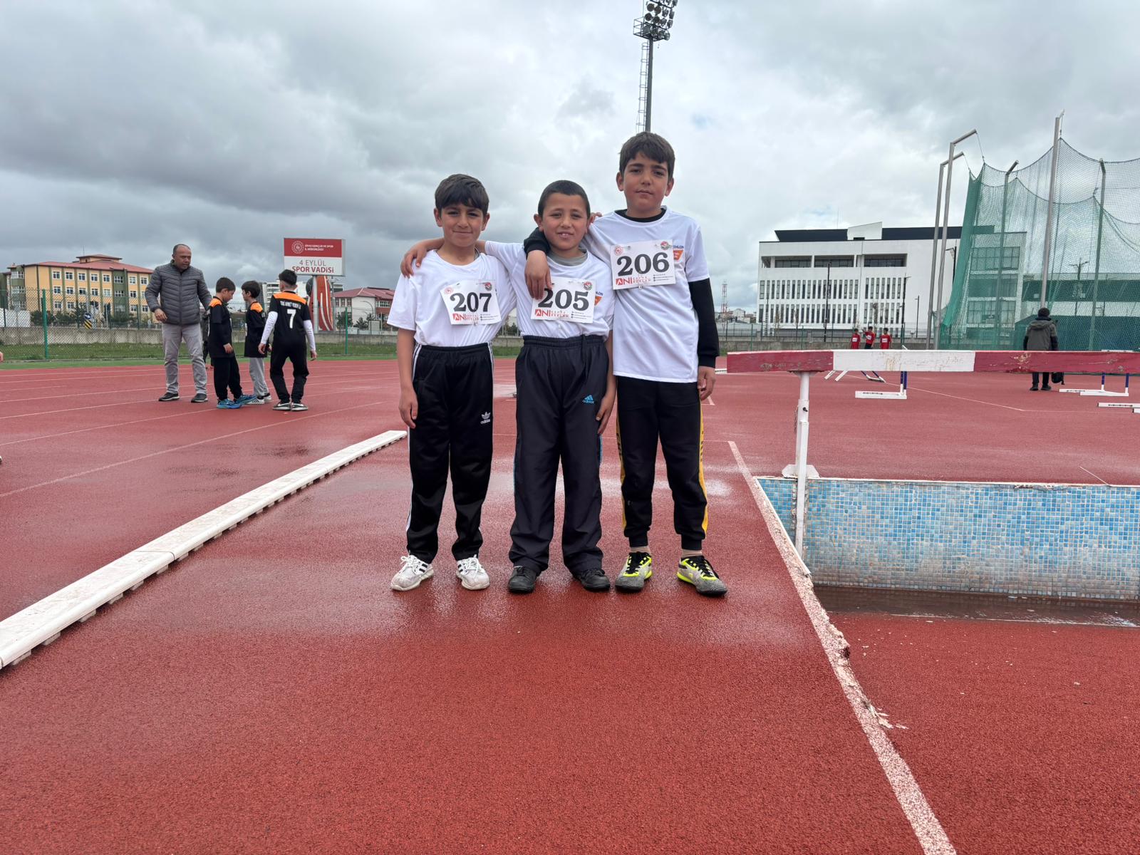 gazikoy-atletizm-derece-2.jpeg