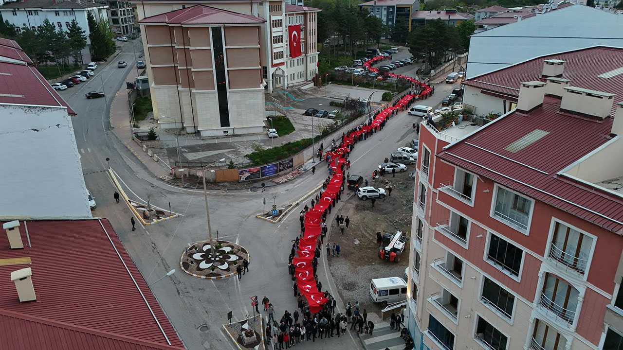 aa-20260519-41425550-41425546-susehrinde-bayrak-yuruyusu-duzenlendi.jpg