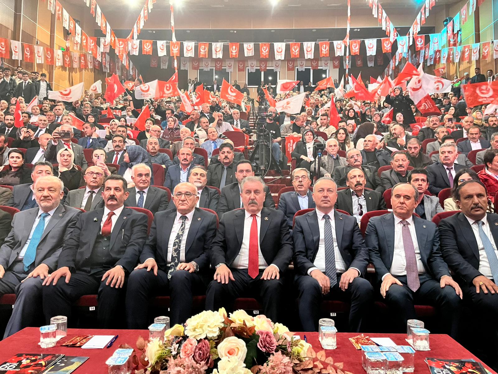 1fbb2caf-abda-4b32-b405-b2b2f6689f69.jpg