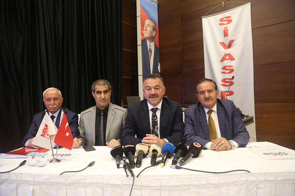 sivasspor-divan-kurulu-2.jpg