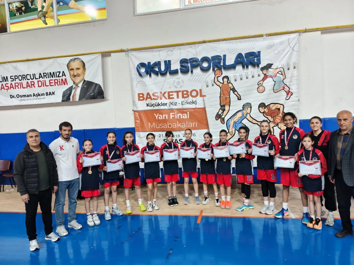 19-mayis-basketbol-kucukler-1.jpg