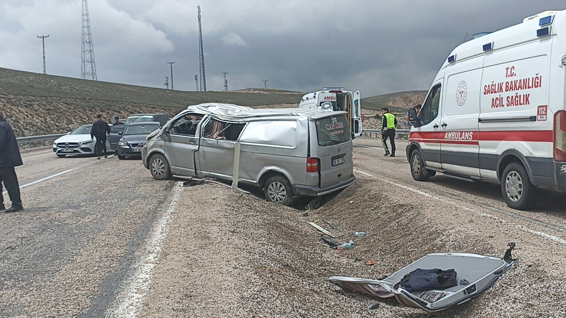 aw712104-02.jpg