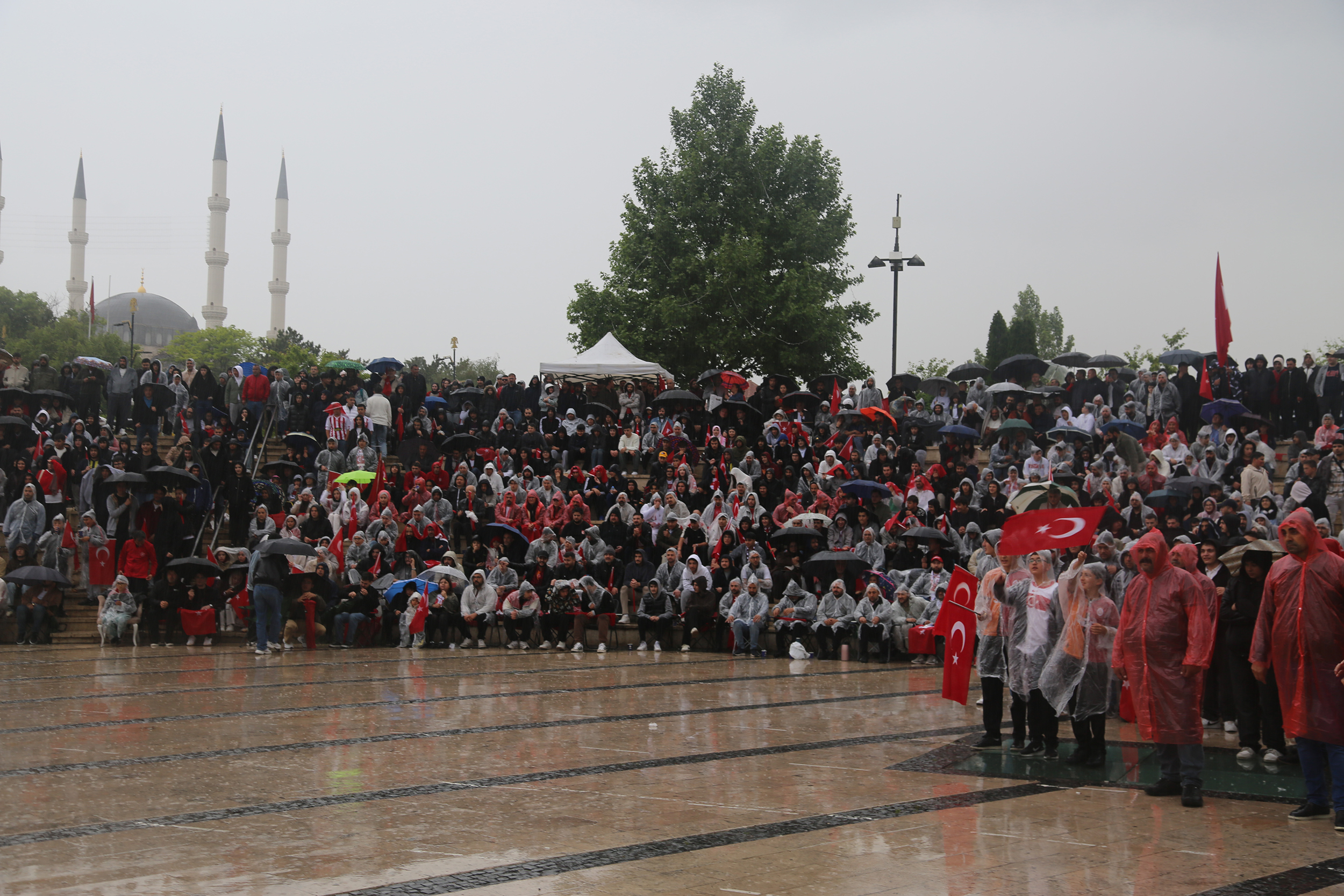 oguz1718.jpg