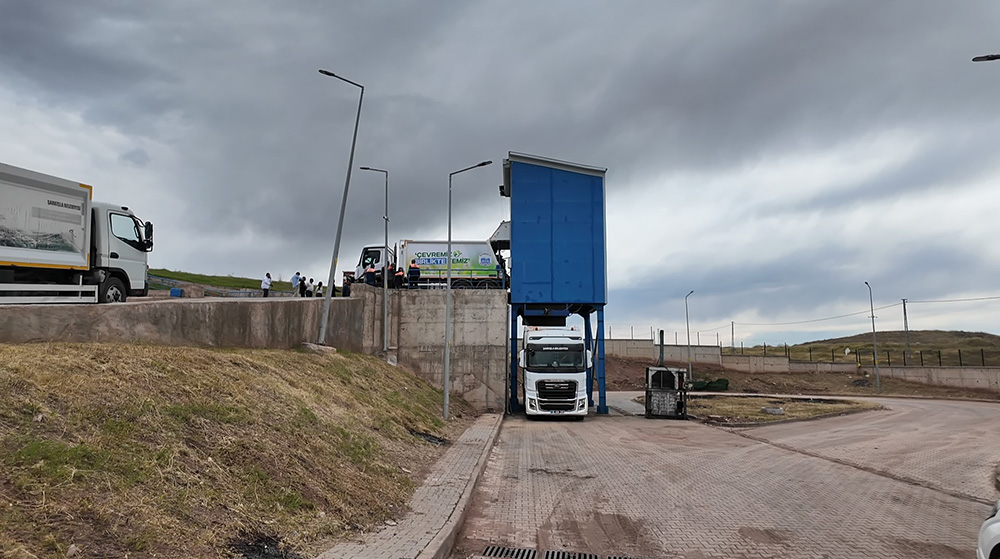 aa-20260625-41778541-41778540-sarkislada-kati-atik-transfer-merkezi-hizmete-girdi.jpg