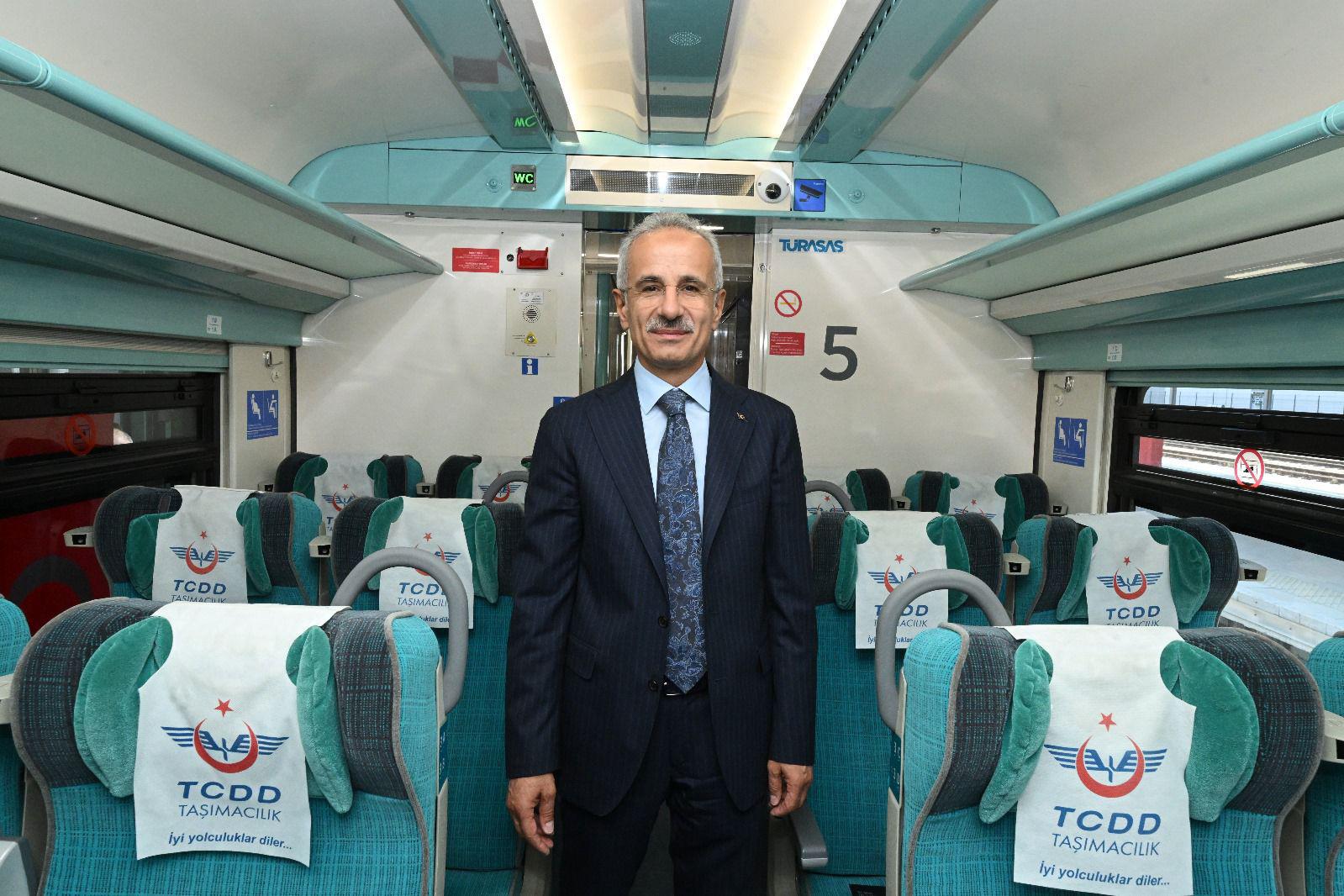 ankara-sivas-yht-hattinda-ek-seferler-d-1387452-412015.jpg
