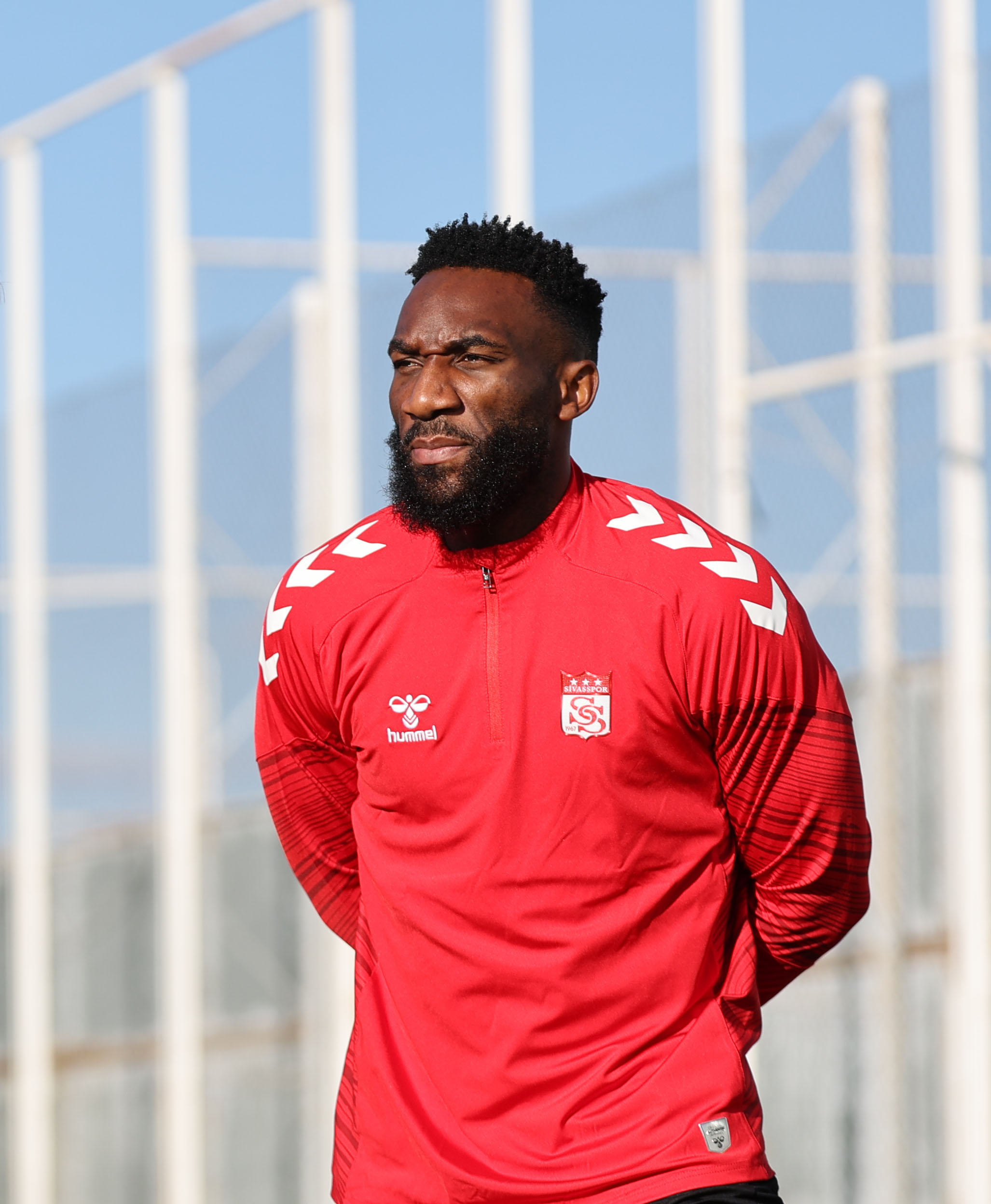 aaron-appindangoye-sivasspor-1.jpg