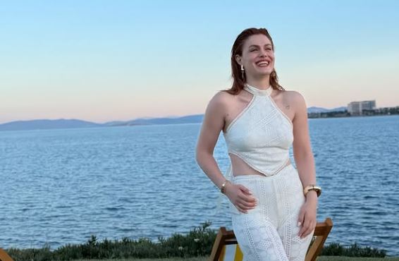 burcu-cavrar-kac-yasinda-aslen-nereli-evli-mi-sevgilisi-var-mi-iste-dizileri-111.jpg
