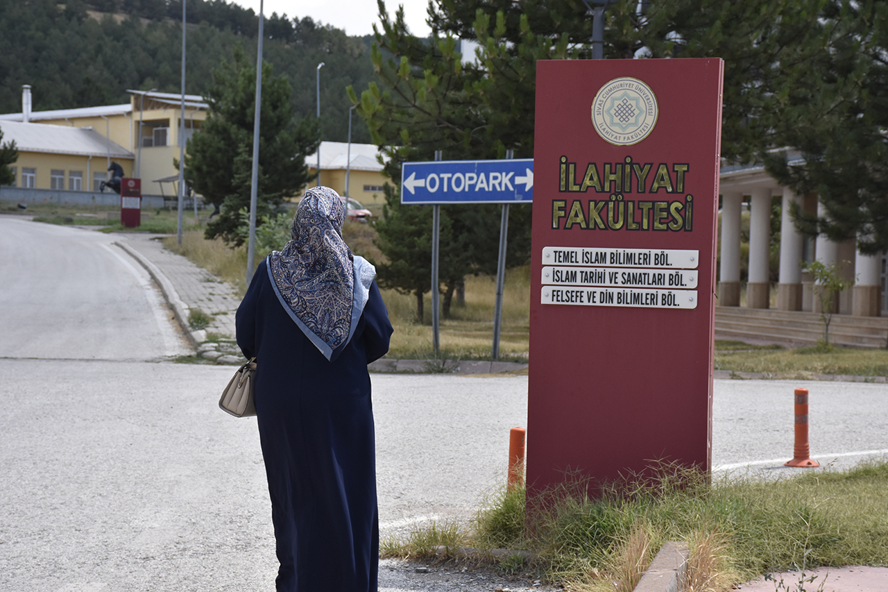 egitim-hayalinden-vazgecmeyen-4-cocuk-an-1467602-436648.jpg