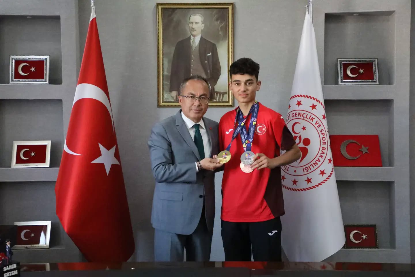 sporcular-mudur-ziyaret-3.jpg