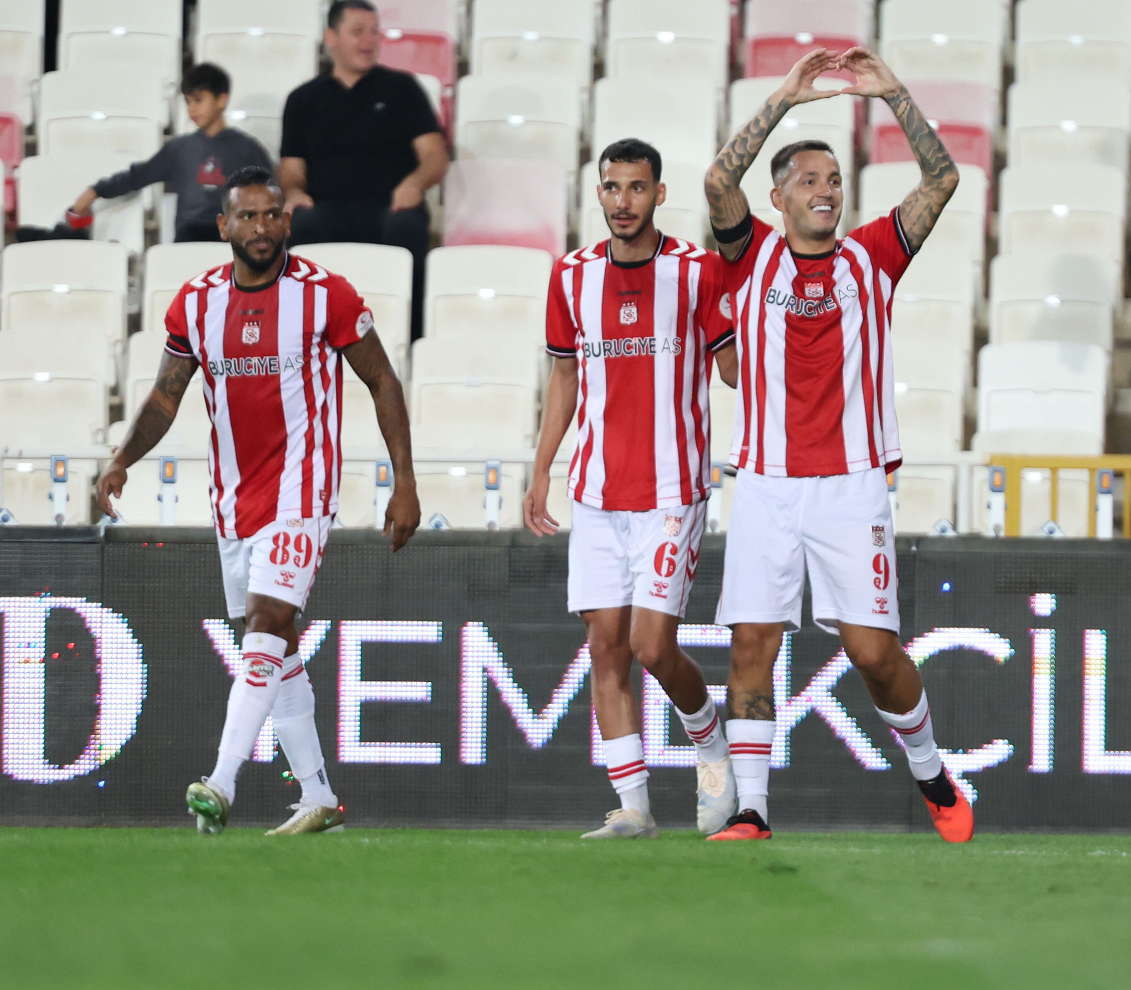 batman-petrolspor-sivasspor-randevu-1.jpeg