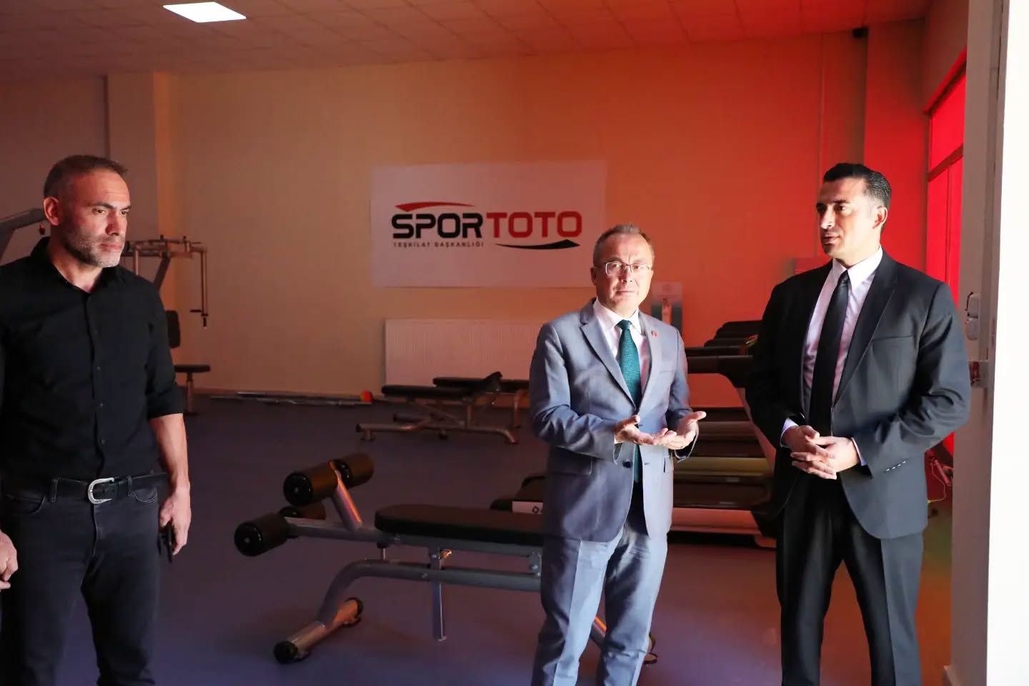 genclikspor-vali-yardimcisi-inceleme-2.jpg