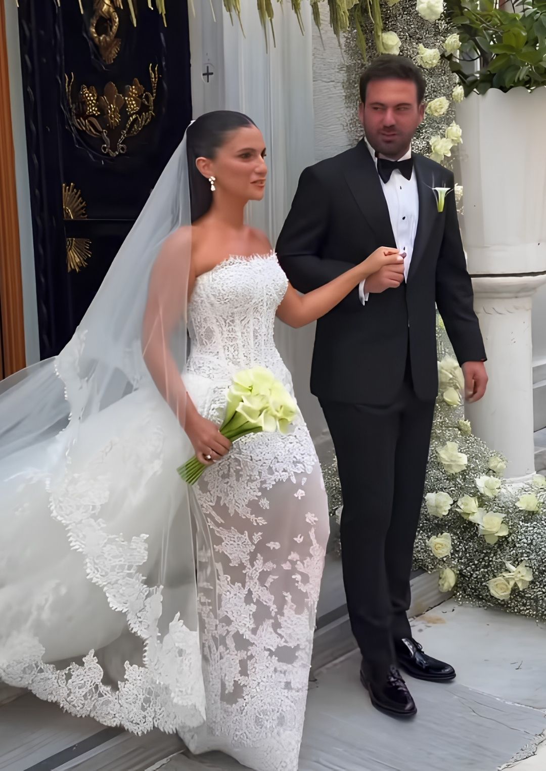 derev-clara-kosedag-kimdir-babasi-kim-nereli-iste-hayati-ve-esi-rudi-bodosoglu-ile-dugunu-1.jpg