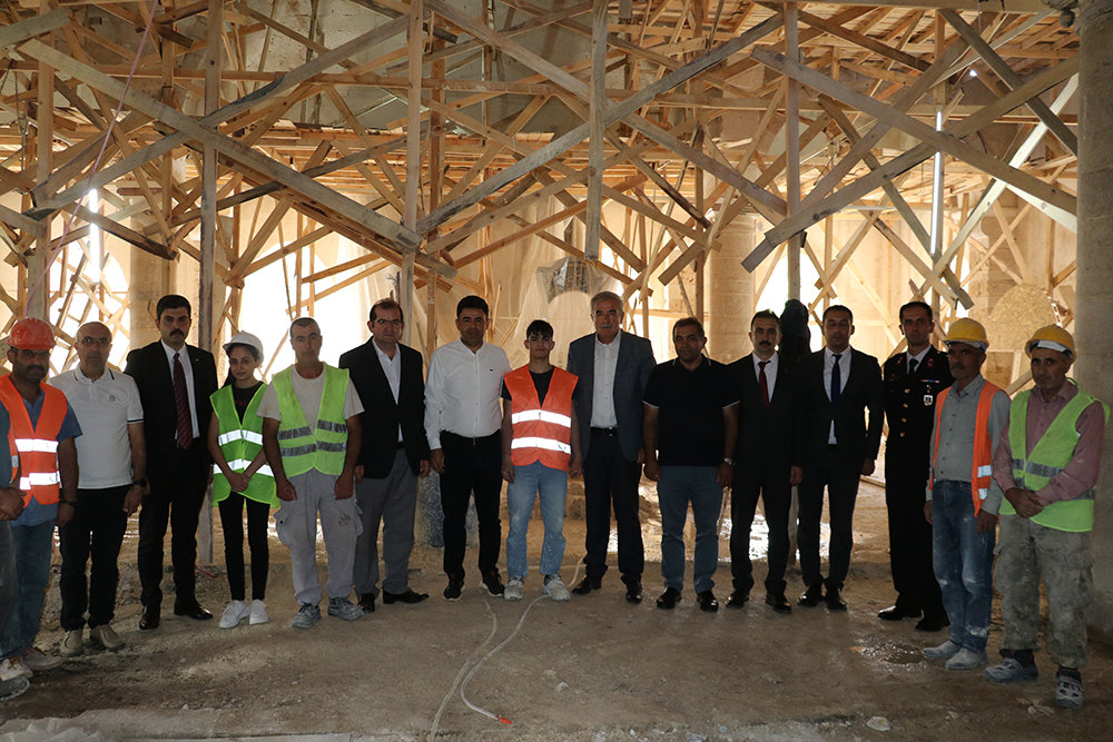 aa-20260903-42373742-42373741-tarihi-ulu-camii-hayirseverlerin-destegiyle-restore-ediliyor.jpg