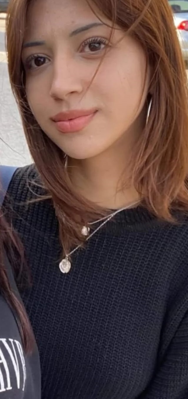 aw780473-02.jpg