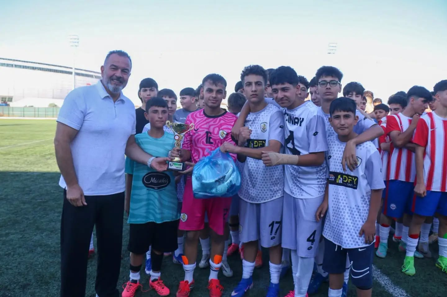 u-15-futbol-turnuvasi-sivas-2.jpg