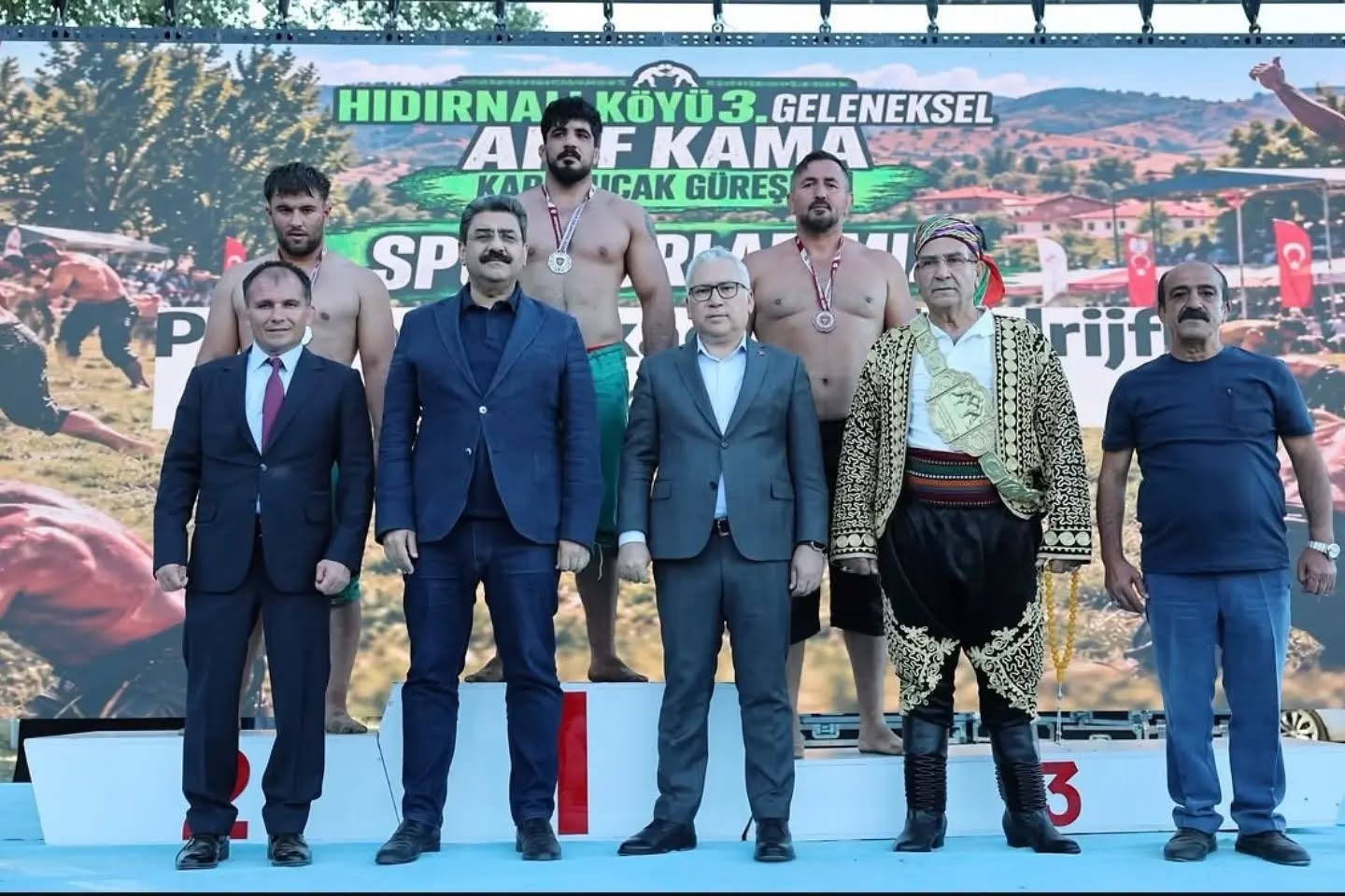 3-arif-kama-karakucak-guresleri-1.jpg