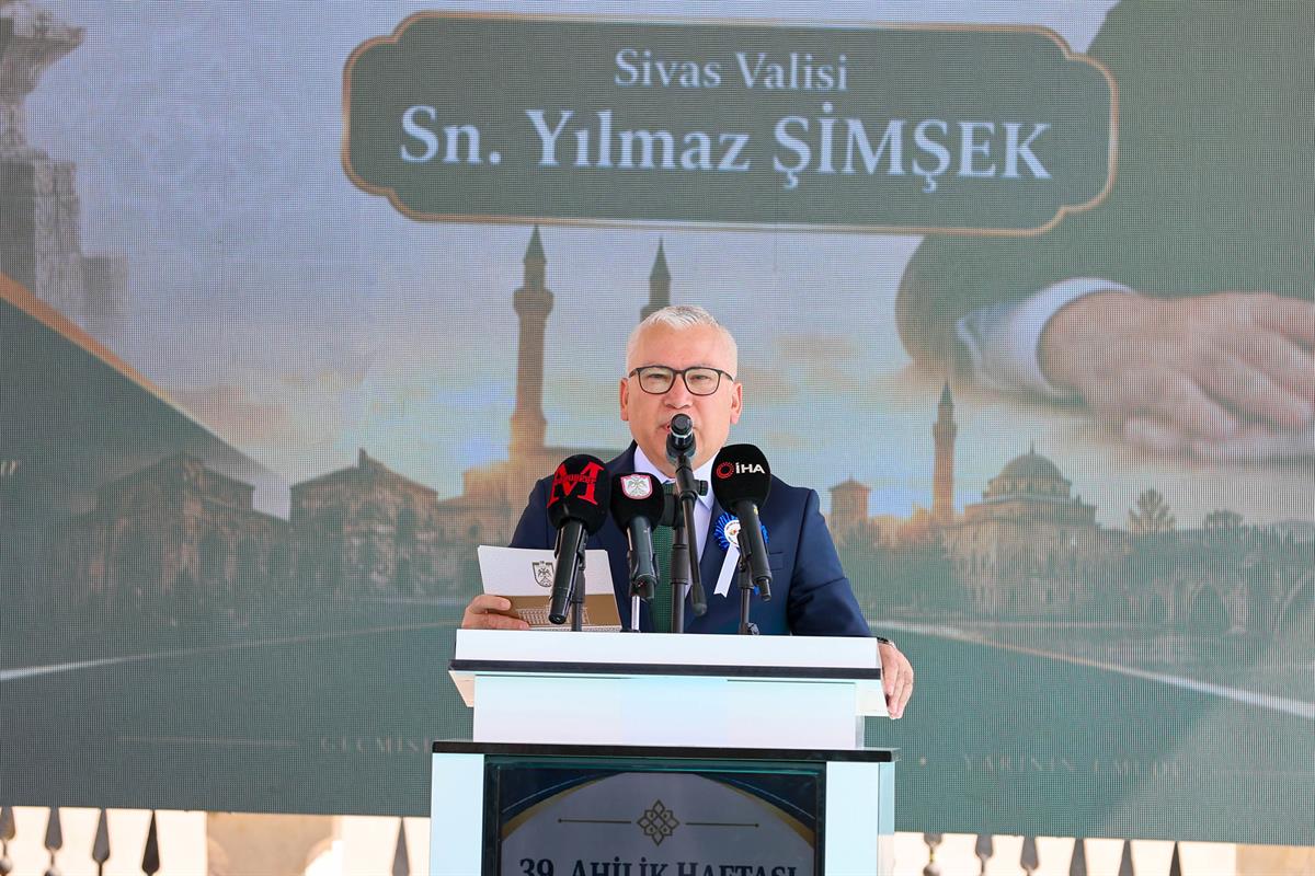 svs18546.jpg