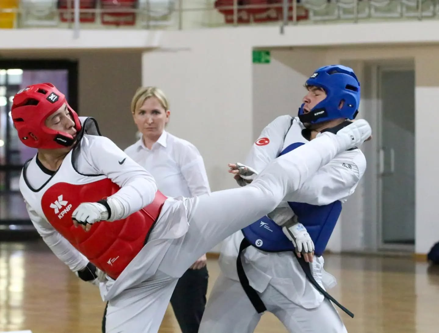 tekvando-dogu-grubu-3.jpg