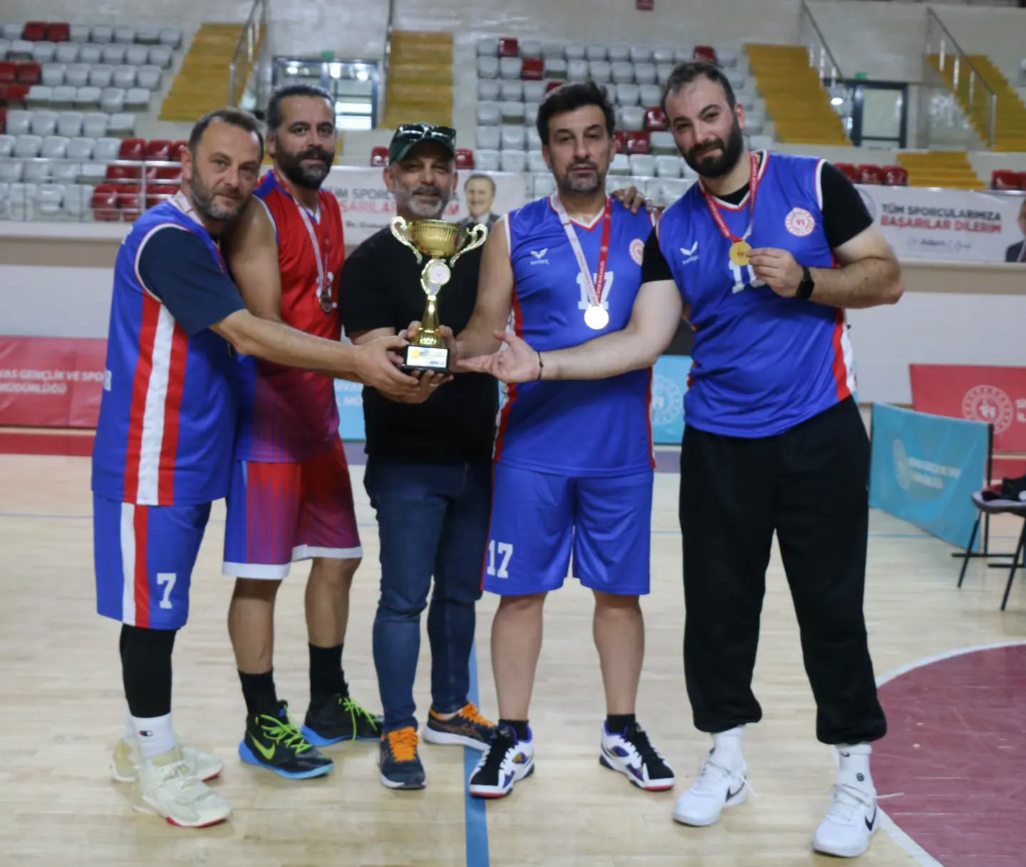 3x3-basketbol-turnuvasi-3.jpg