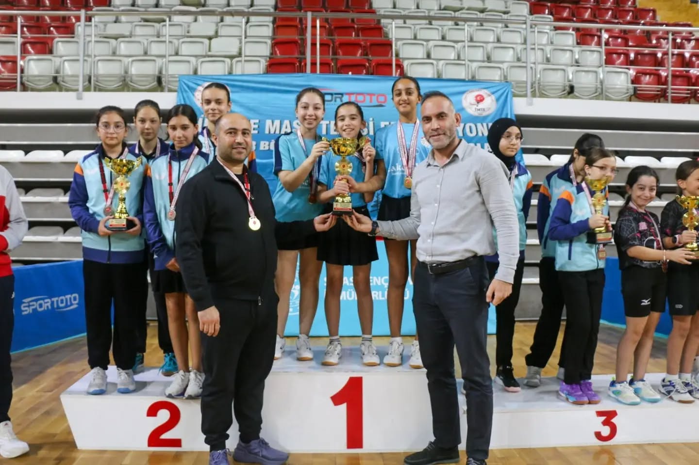 masa-tenisi-yildizlar-bolge-sampiyonasi-1.jpg