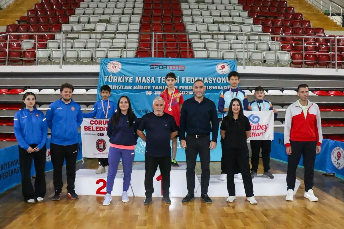 masa-tenisi-ferdi-yarismalar-1.jpg