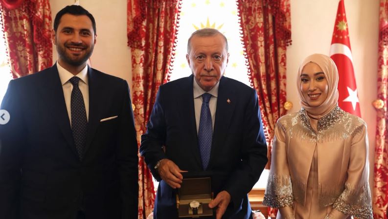 rumeysa-kadakin-nisanlisi-orhan-murat-kumas-kimdir-ve-ne-is-yapiyor-iste-yasi-ve-memleketi1111.jpg