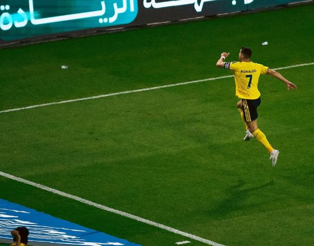 al-nassr-5-3-al-kholood-ronaldo-hat-trick-gol-sov1.jpg